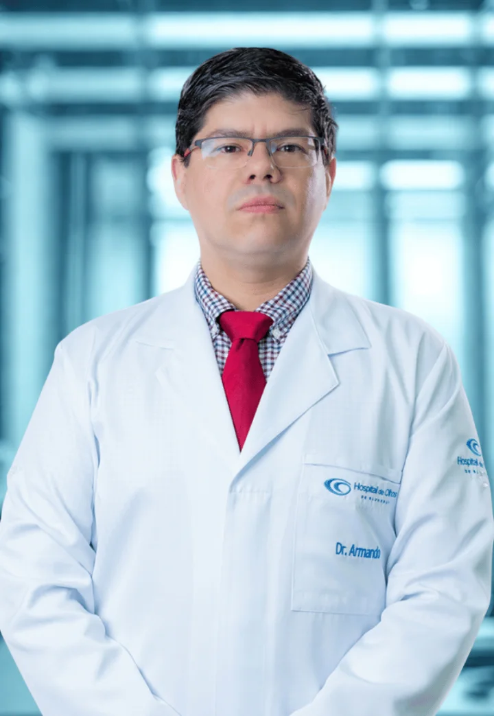 Dr. Armando Nogueira da Cruz Filho, oftalmologista do Hospital de Olhos de Blumenau