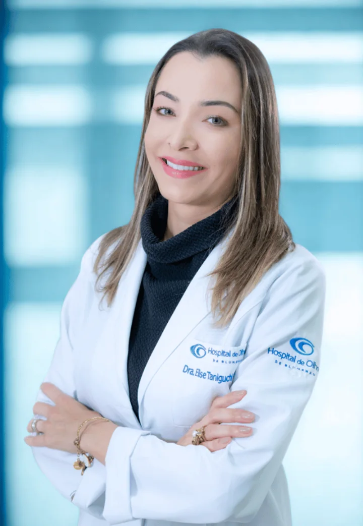 Dra. Elise Taniguchi Müller, oftalmologista do Hospital de Olhos de Blumenau